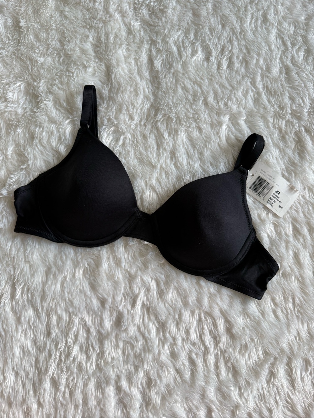 Liz Claiborne Black Smooth Molded T-Shirt Bra
